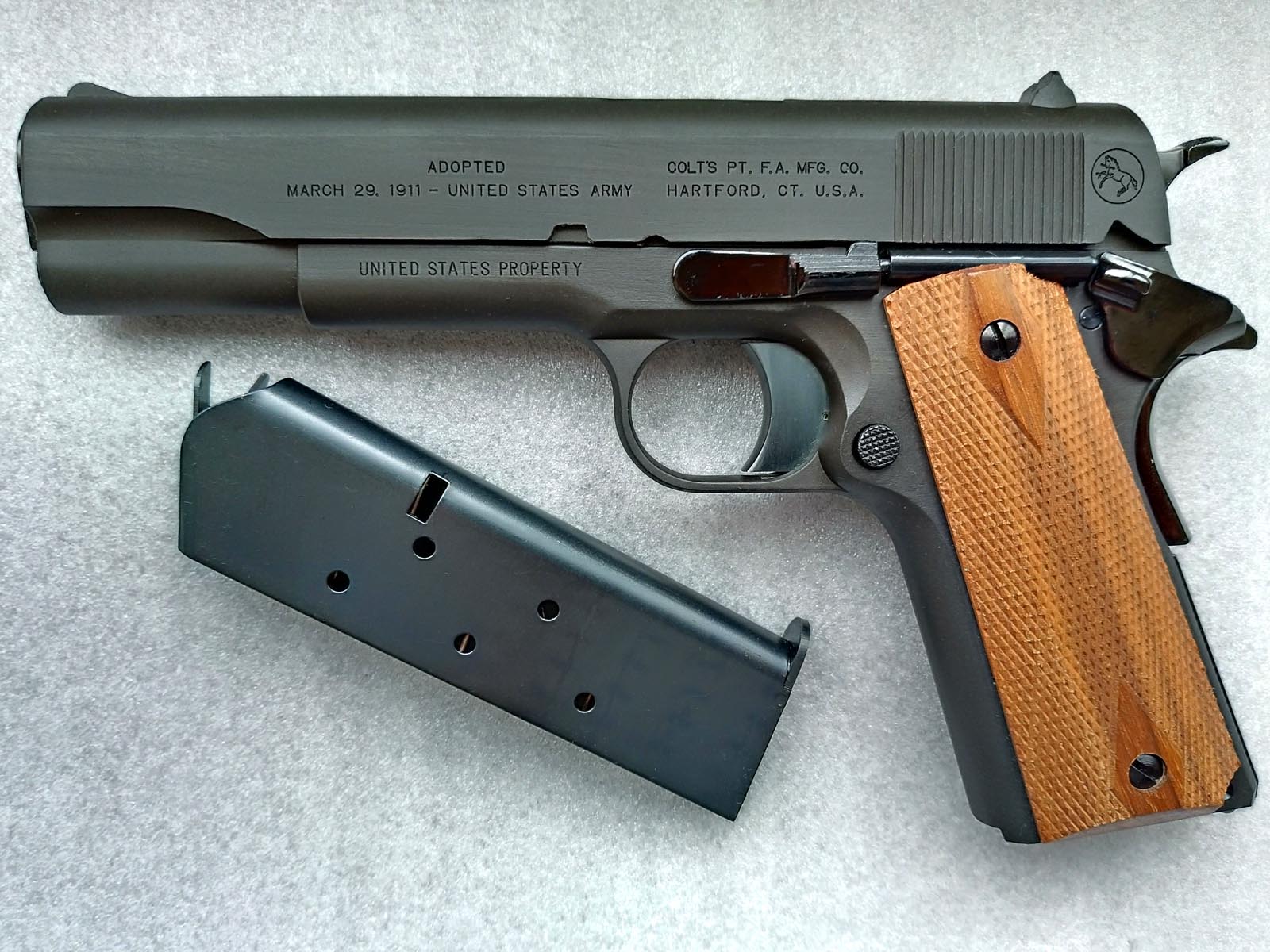 希少なVer.1！マルシン M1911A1 デュアルマキシ 木グリ アルミカート 