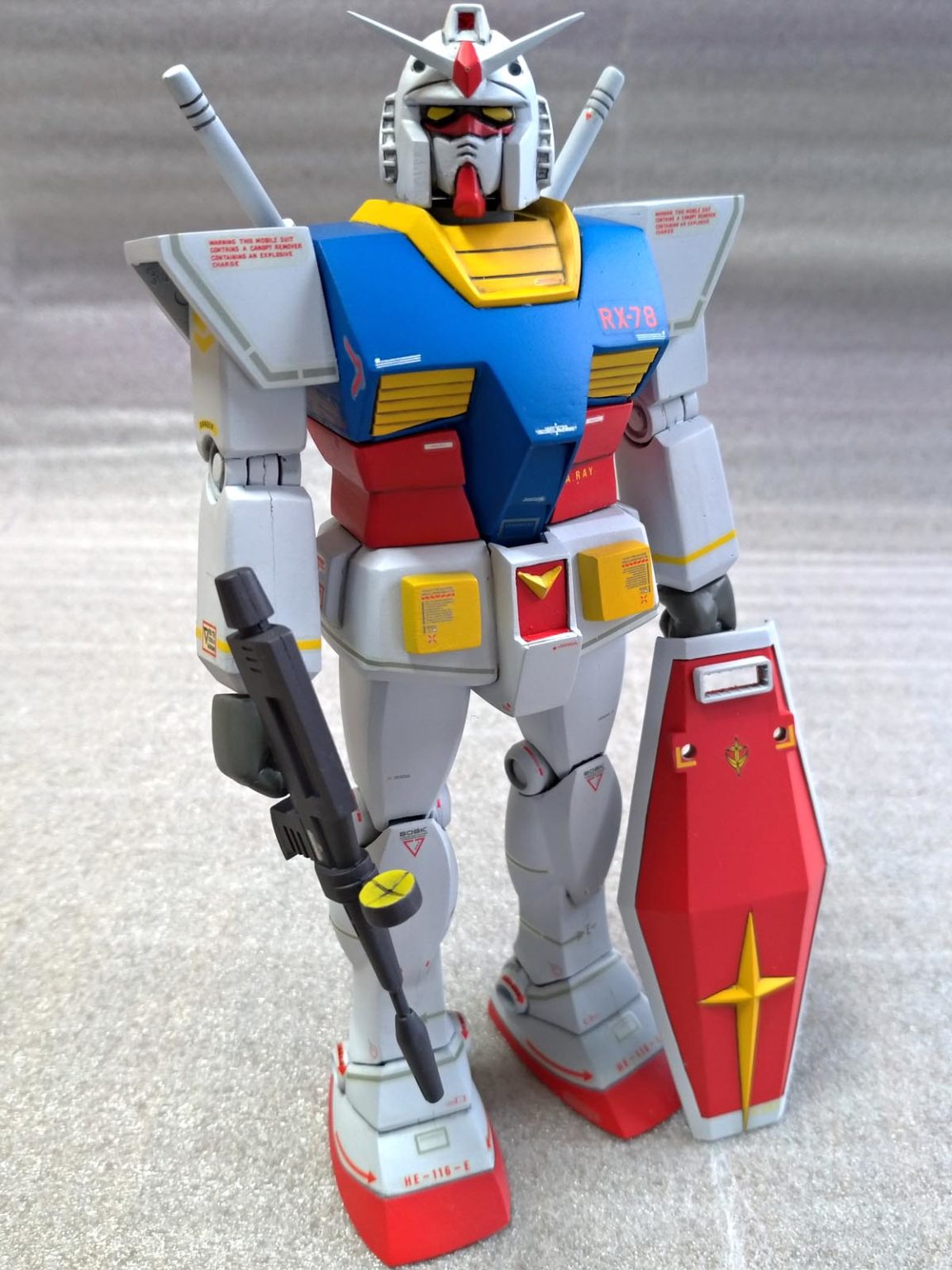 旧キット 1/100 ガンダム 徹底改修 塗装済 完成品 | 万丈 一致