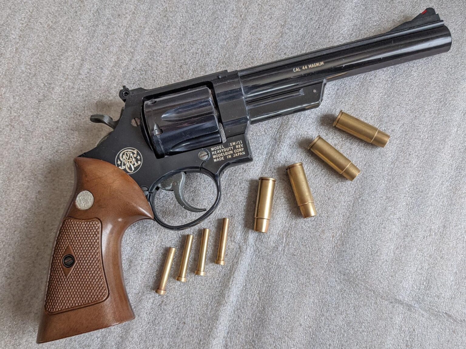 MGCボンドショップS&W マグナム44 8 3/8インチ - トイガン